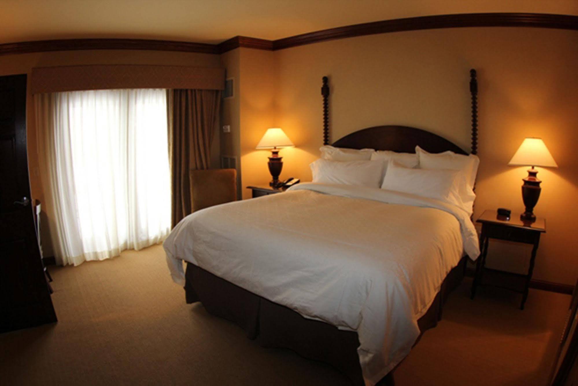 Osthoff Resort Elkhart Lake Exterior photo